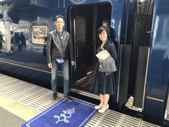 ザロイヤルエクスプレスに乗車