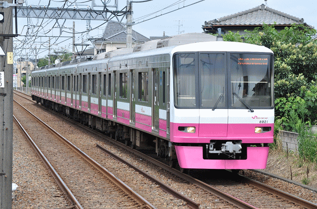 新京成のピンク塗装