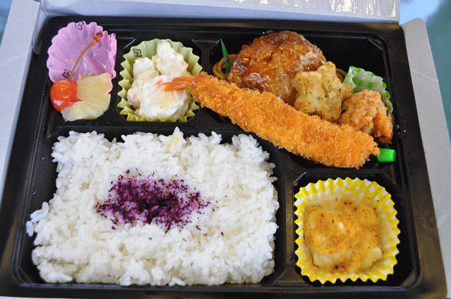 日本ばし大増の特注駅弁の中身