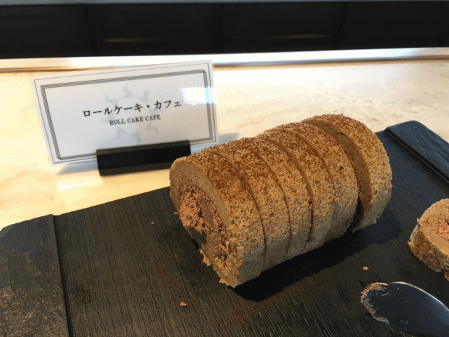 ロールケーキ・カフェ