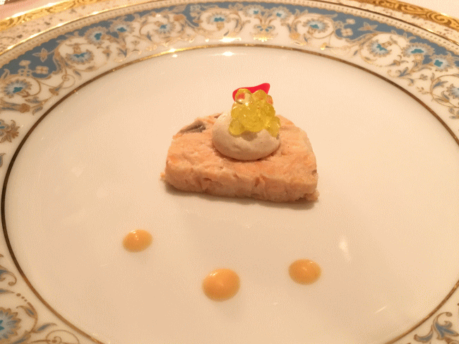 フレンチレストラン「シュールラメール」のアミューズ