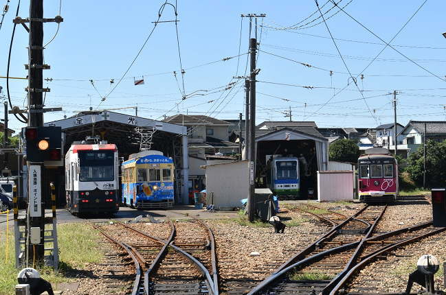 豊橋鉄道の赤岩口の車庫