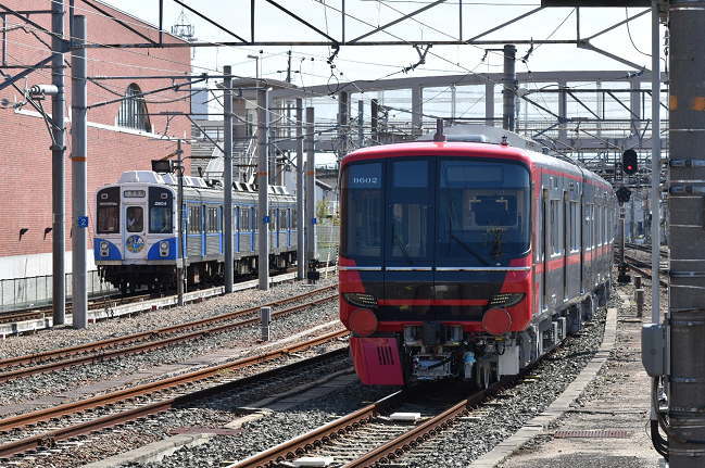 名鉄9500系第2編成の甲種輸送