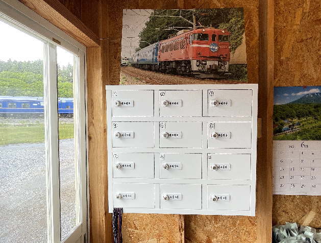 フロントのカギを設置する場所