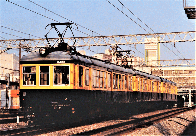復刻塗装のデハ３４５２号