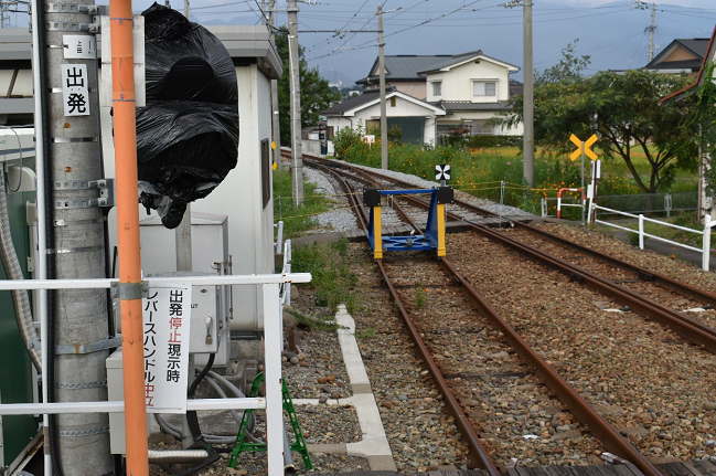 城下駅の上田側の車止め