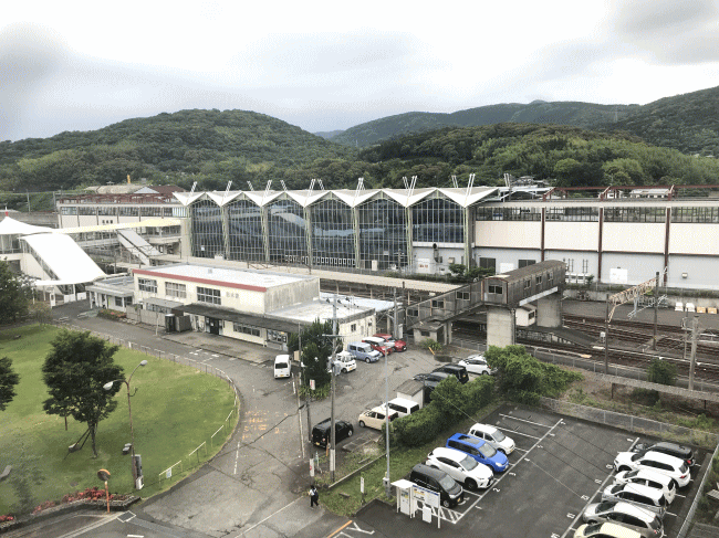 ホテルウイングインターナショナル出水から見た出水駅