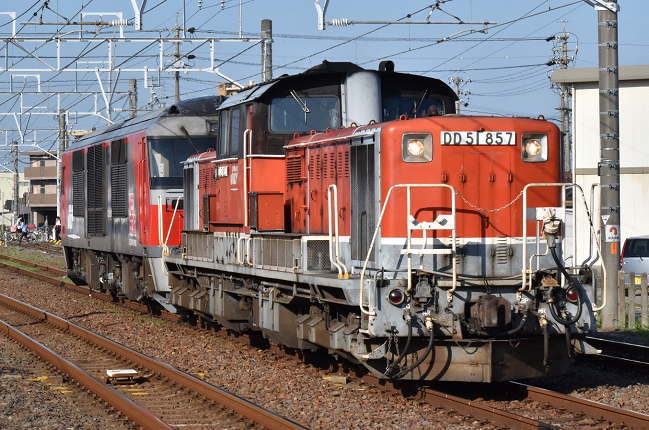 8075列車は重連単機