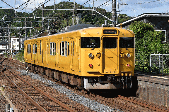 山陰本線の115系電車(宍道駅)