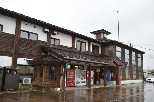 由利高原鉄道矢島駅